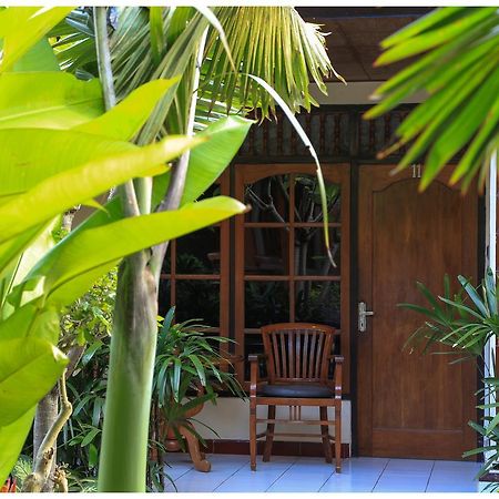 Donna Homestay Sanur Exteriör bild