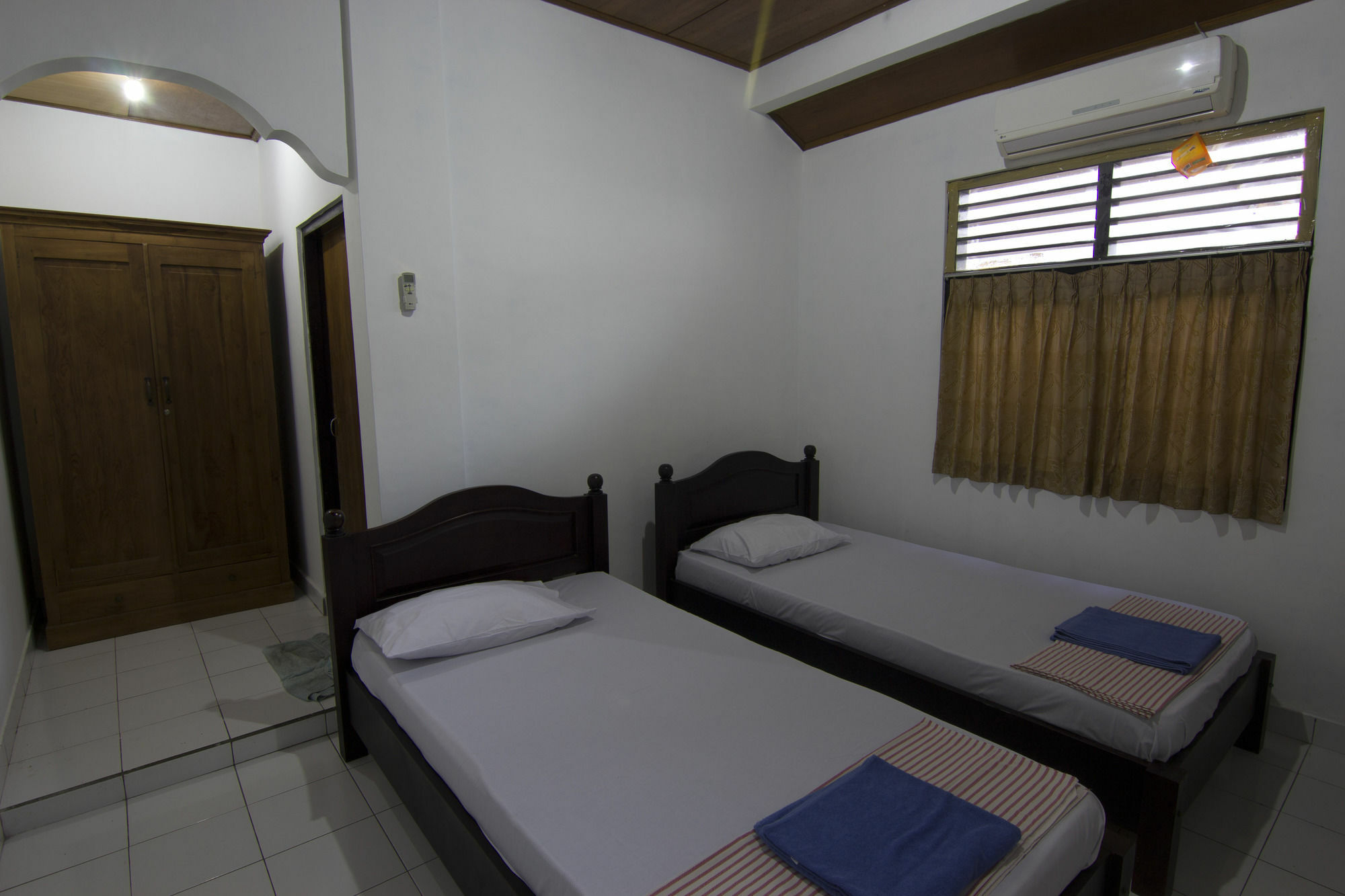 Donna Homestay Sanur Exteriör bild