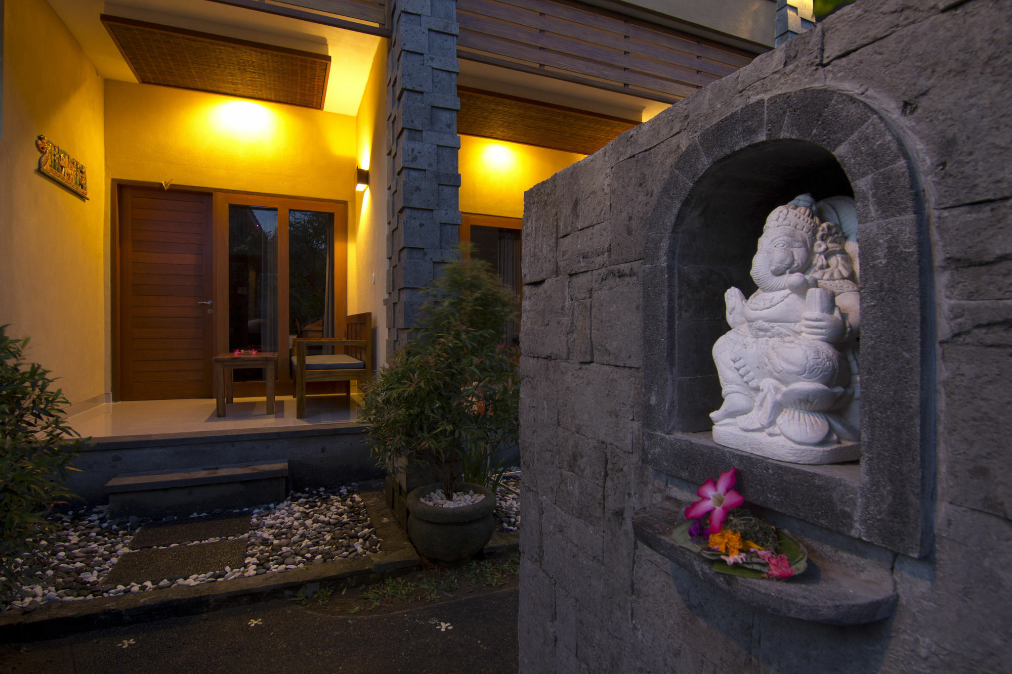 Donna Homestay Sanur Exteriör bild